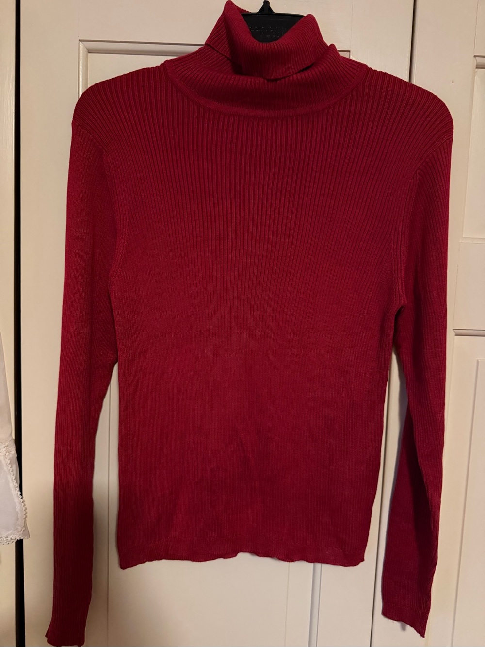 Brooks Brothers Women's 100% Silk Red Ribbed Turtleneck Sweater